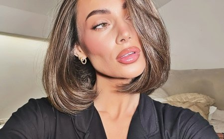 extrem duenne haare frisur rounded bob glatte haae mit seitenscheitel 2025 lydiafowler