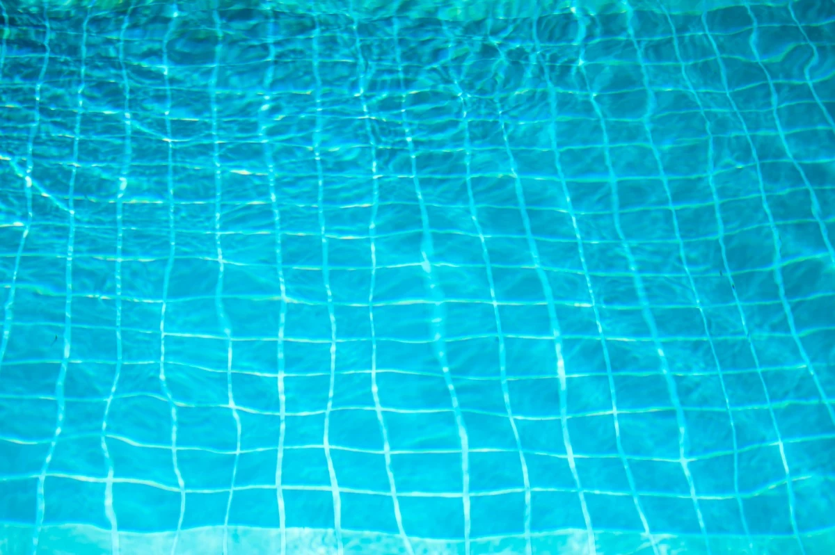 poolbau mit substanz