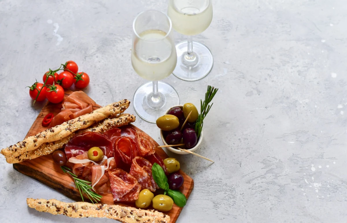 der italienische aperitif der italienische aperitif