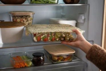Fingerfood am Vortag vorbereiten und abgedeckt im Kühlschrank lagern